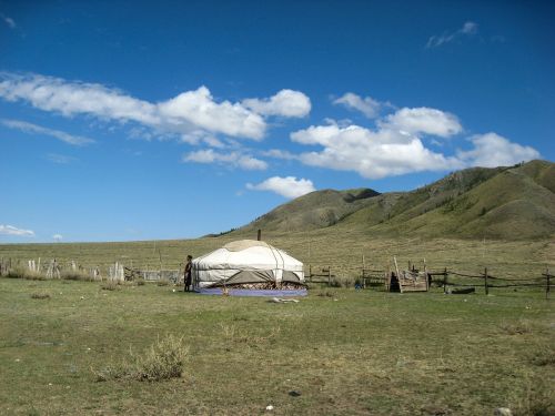 Yurt, Mongolija, Stepė