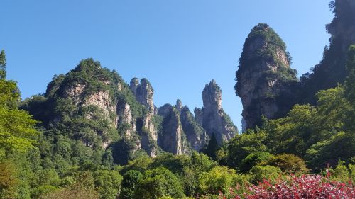 Zhangjiajie, Natūralus Grožis, Kalnas, Akmuo, Mėlynas Dangus, Turizmas, Tianranyangba
