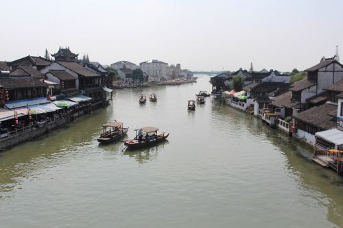 Zhujiajiao, Senovinis Miestas, Tiltas