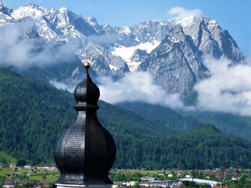 Zugspitze, Kalnai, Sniegas, Aukščiausiojo Lygio Susitikimas, Debesys, Dangus, Bavarija, Zugspitze Kalnas, Gamta, Perspektyva, Spire, Kaimas, Žygiai