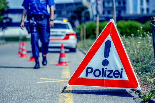 Zuricho Kantono Policija,  Policininkas,  Zurich,  Policija,  Policijos Uniformas,  Be Honoraro Mokesčio